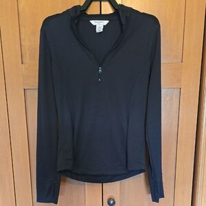 Tommy Bahama Long-Sleeved Textured Golf/Athletic 1/4 Zip